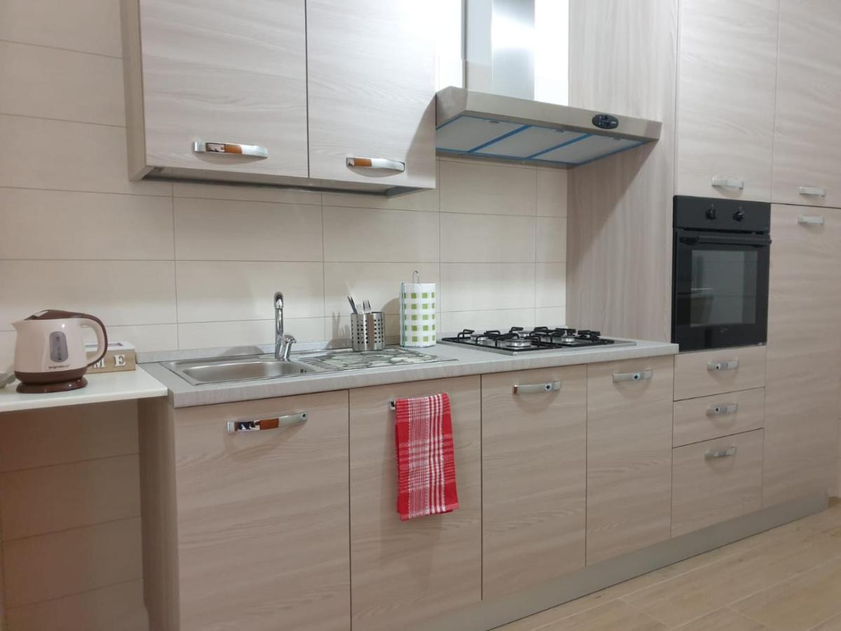 Apartament Trilocale Lido Di Roma Lido di Ostia Zewnętrze zdjęcie