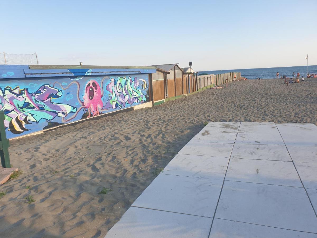 Apartament Trilocale Lido Di Roma Lido di Ostia Zewnętrze zdjęcie